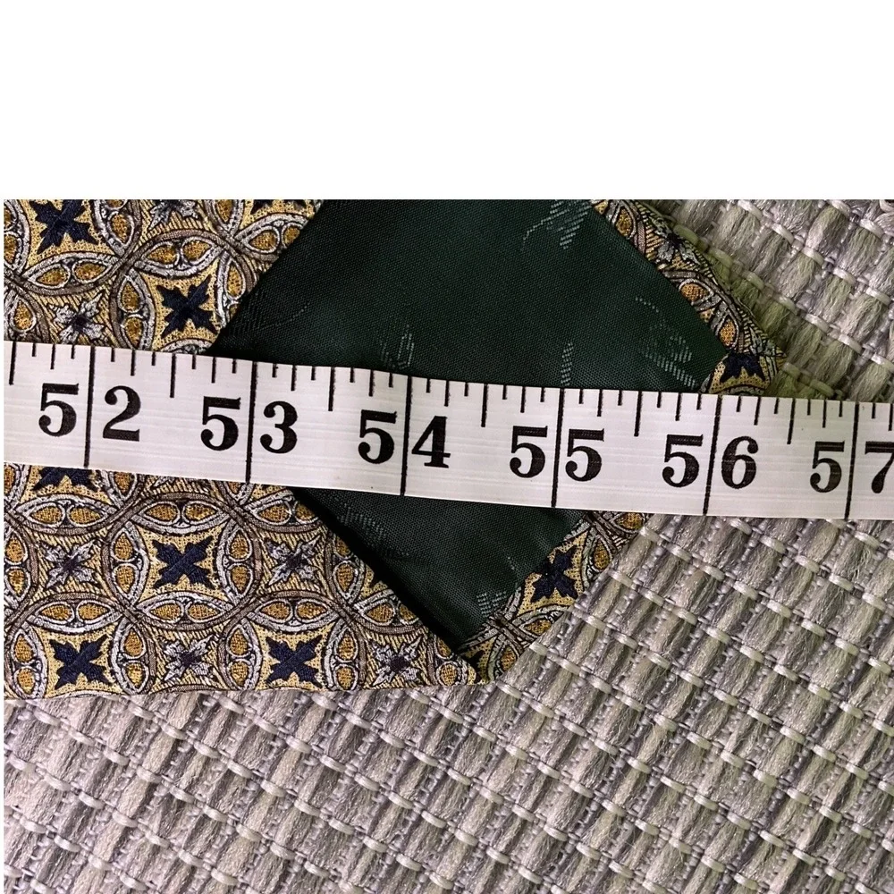 XMI Platinum Mens Silk Tie Gold Navy Blue Geometric Medallion Hand Made USA 57x4